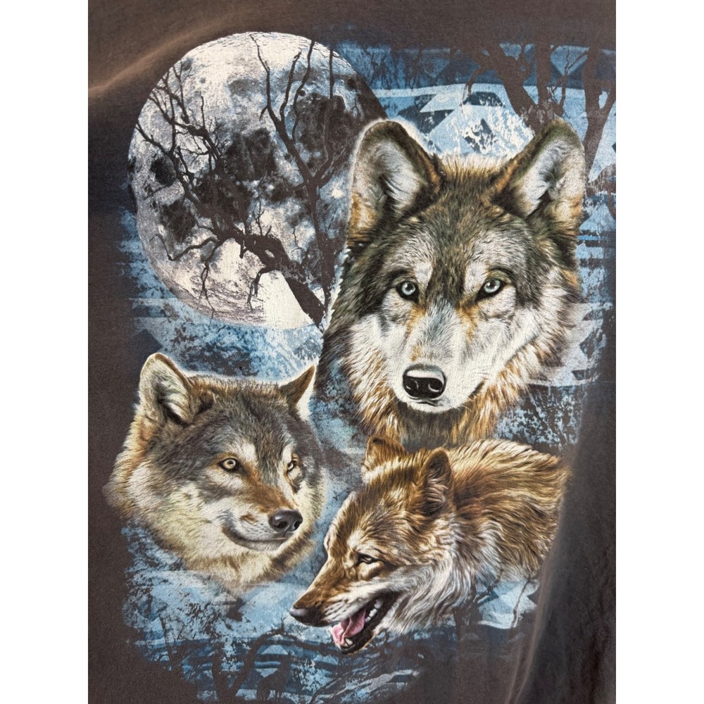 Fruit of the Loom Heavy HD Wolf Moon Graphic T-Shirt Mens 2XL Charcoal Grey - Picture 2 of 7